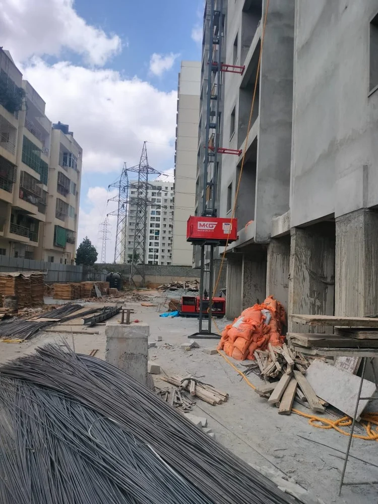 mkg tower hoist at buliding constructions